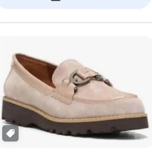 Donald J. Pliner Clio Loafer color salmon size 7.5